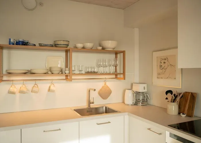 Modern 1br, Balcony & Free Parking Apartment Stavanger